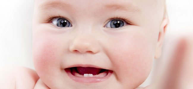Los dientes de los niños y bebés